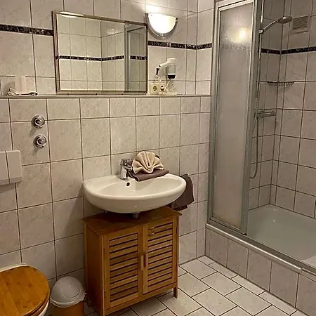 Fogadó Oberer Wirt Biburg Alling